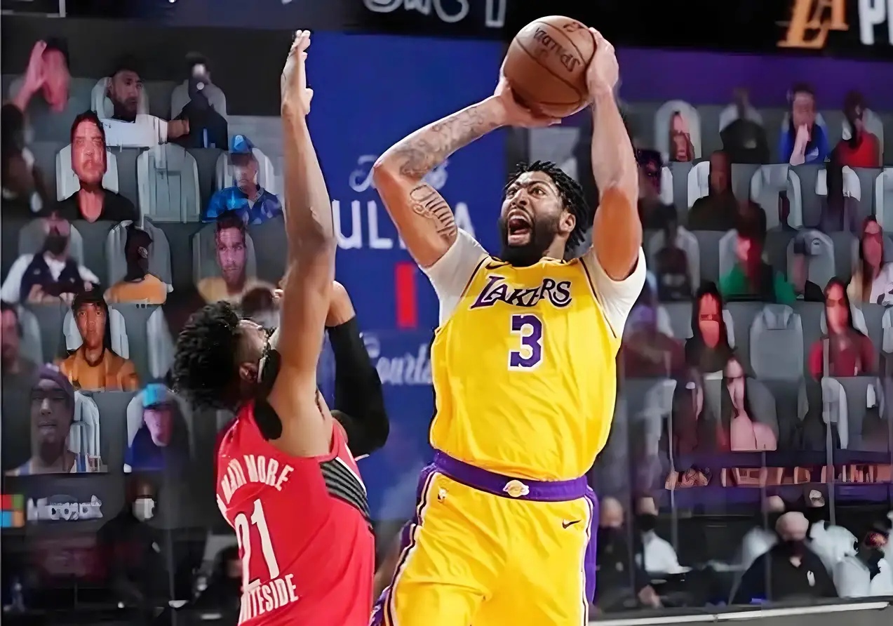 开云APP下载（中国大陆）浓眉哥连续二十场比赛得分超过连败，曼联挑战极限！的简单介绍